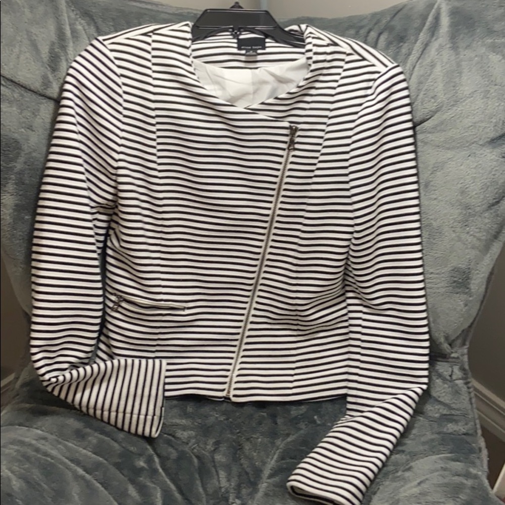 Cute jacket - Picture 2 of 6